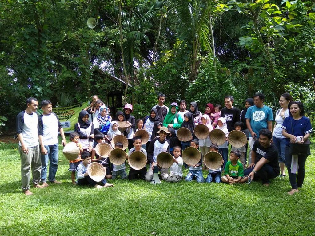 RHD. Peserta Sekolah Perjalan dari Rumah Guru di Rumah Hijau Denassa (RHD) (26.11.2017)