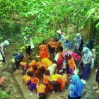 RHD. Peserta Didik TK Al Mira Makassar sedang Tangkap Ikan di Rumah Hijau Denassa (01.03.2018)