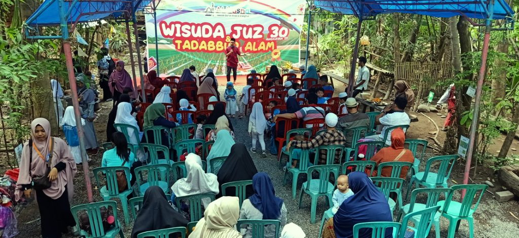 RHD. Suasana Wisuda Tahfidz Al Husna Makassar di Pelataran Karannuang, Rumah Hijau Denassa (09/11/2019)