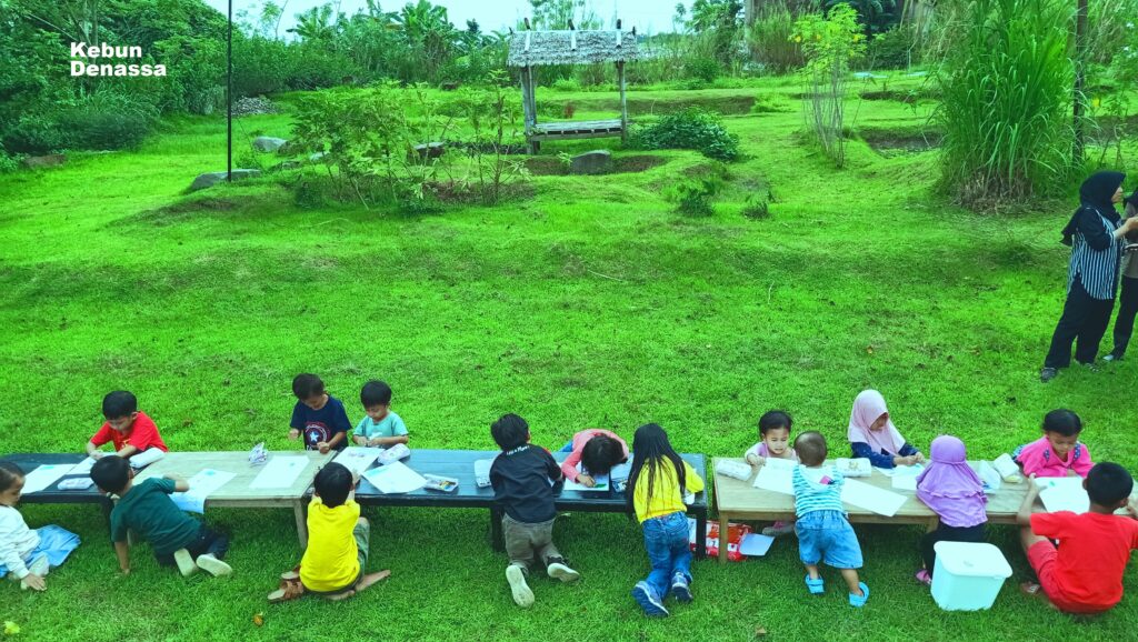 RHD. Peserta Didik PAUD Ar-Rayyani saat Review Kunjungan di Kebun Denassa (05.03.2022)